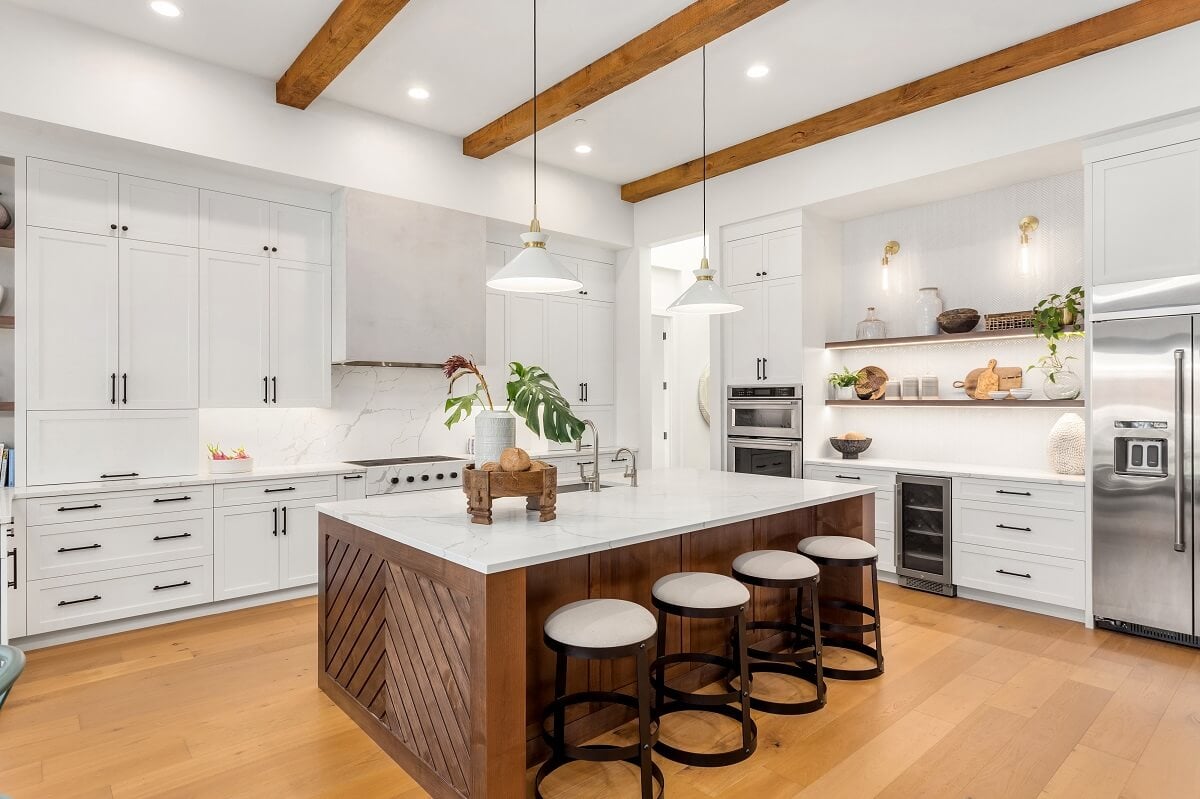 Beautiful white kitchen