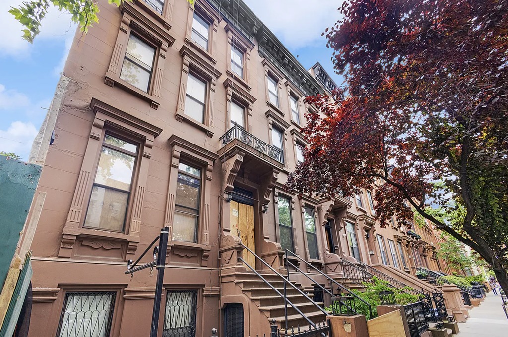 134 West 130th Street Montfort Real Estate