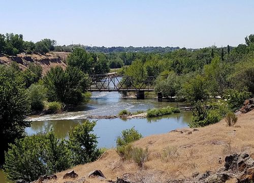 1200px-Boise_River_and_Canal_Bridge_(Caldwell,_Idaho)_(5) (1)