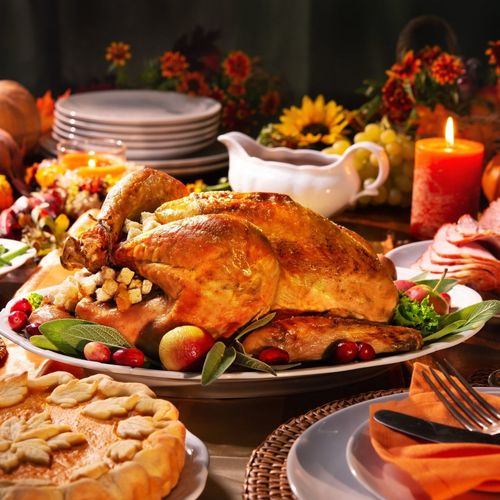 You Still Have Time to Order Thanksgiving Dinner in Sarasota