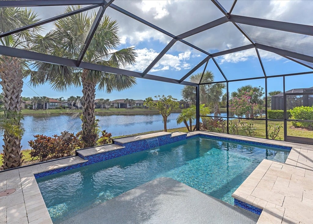 Poolcages - Sarasota Neighborhood Experts