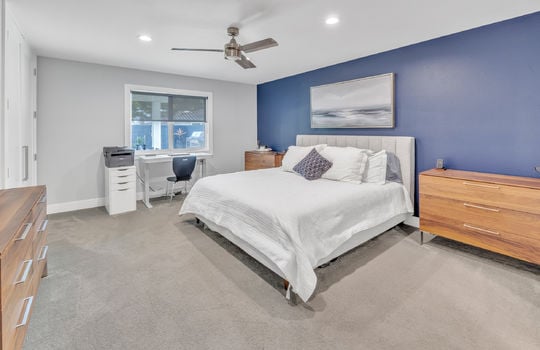 3120 Carfax-24