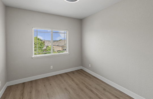 30-web-or-mls-1BEDROOM THREE