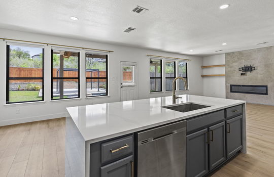 9-web-or-mls-1KITCHEN03 - Copy