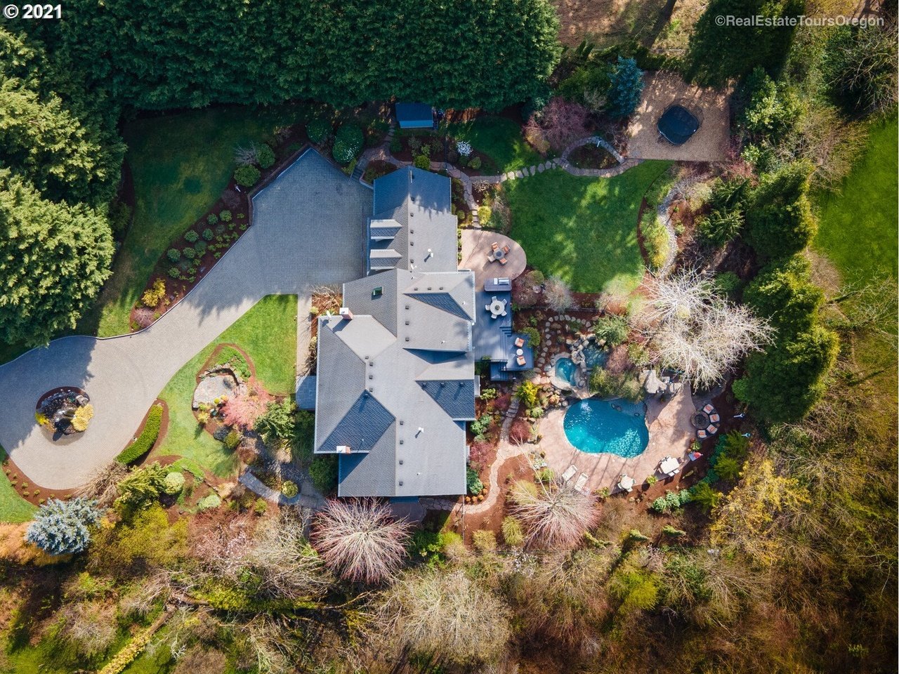 Featured Listing. Top Agent. Luxury Home. Oregon Choice Group. Portland Area Buyers Agents. Buyers Advocates in the Portland Oregon Region. Trusted Realtors for Home Buyers.