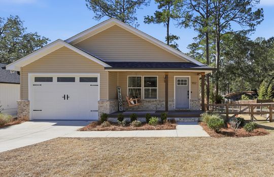 02-902 Circle Dr-2