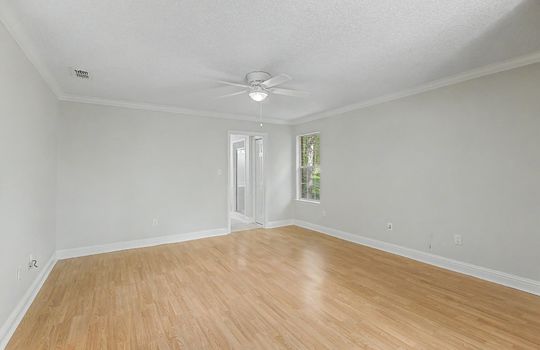 25-2044 Cloudland Dr-25