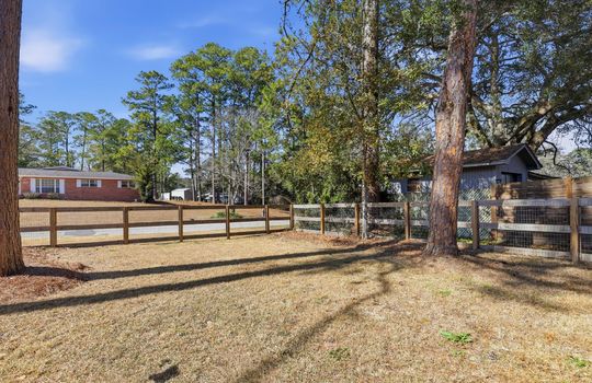 43-902 Circle Dr-43