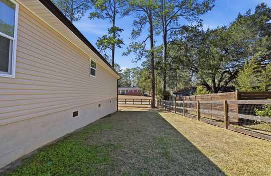 46-902 Circle Dr-46