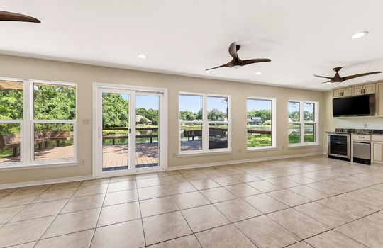 019-236 Windward Dr-19