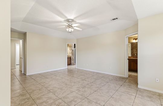 047-236 Windward Dr-47
