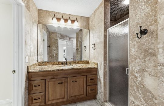 049-236 Windward Dr-49