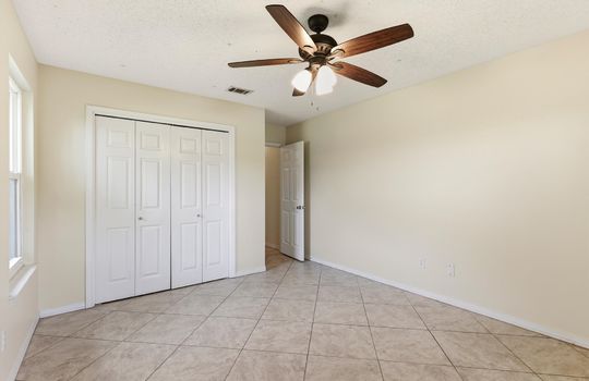057-236 Windward Dr-57