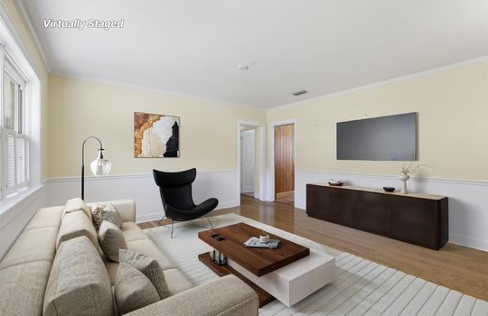 016-watermark_Property_C8D9_2108_Spence_Ave-1_14-08-26_17_03