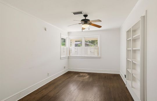 033-2108 Spence Ave-29