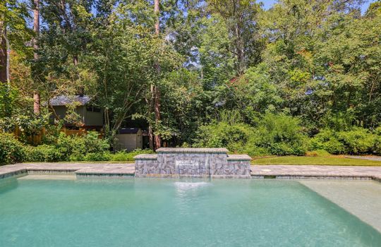 083-2108 Spence Ave-73