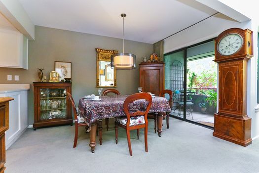 008_-Dining-room