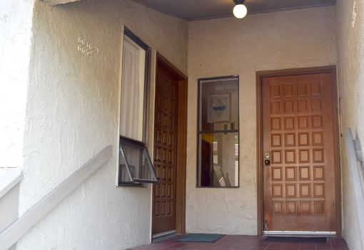 015_Outside-Entrance