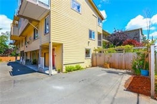 parking-sp-ext-Montgomery