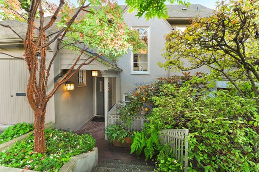 3610-Laurelhurst-Dr-NE_12