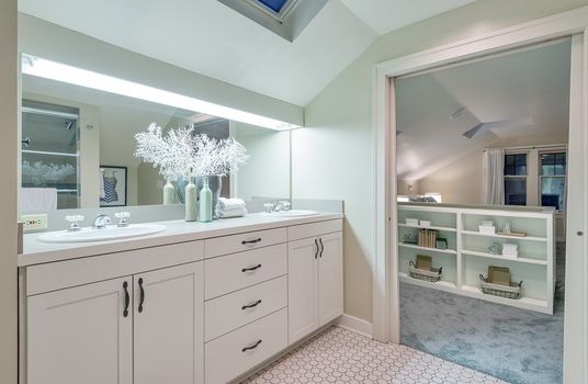 3822-42nd-Ave-NE-109_web