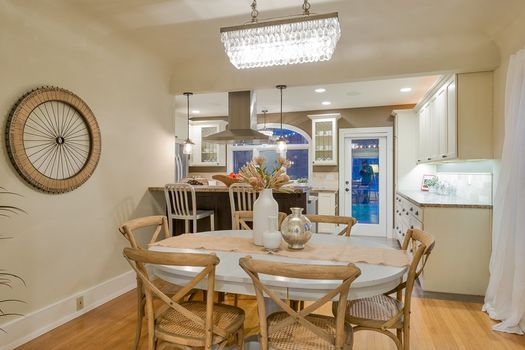 3822-42nd-Ave-NE-68_web