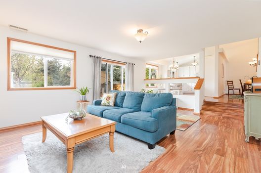 15014 87th Ave E Gallery Img 10