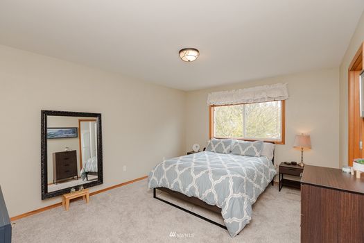 15014 87th Ave E Gallery Img 12