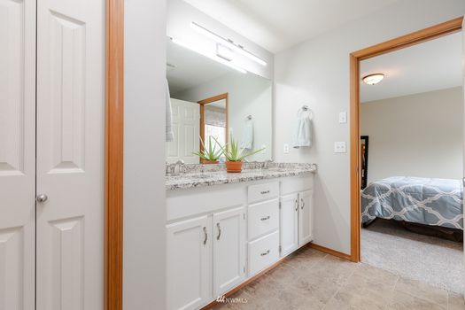 15014 87th Ave E Gallery Img 14