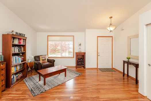 15014 87th Ave E Gallery Img 5