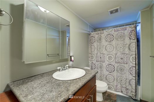 433 Logan RD Gallery Img 14