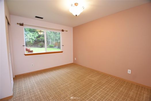 6109 71st Dr NE Gallery Img 20