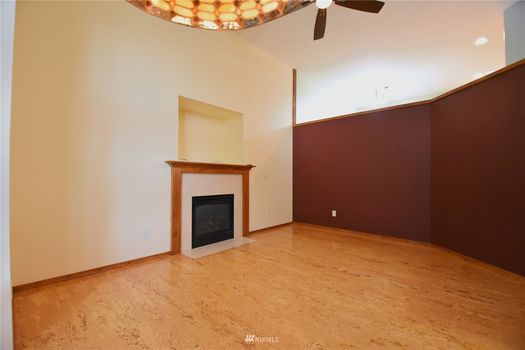 6109 71st Dr NE Gallery Img 3