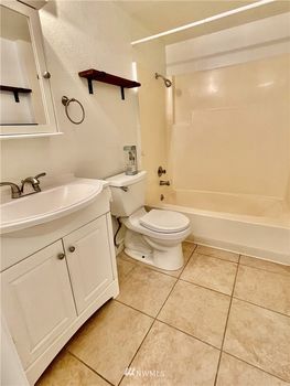 8615 Zircon Dr SW #H1 &#8211; Gallery Img 7