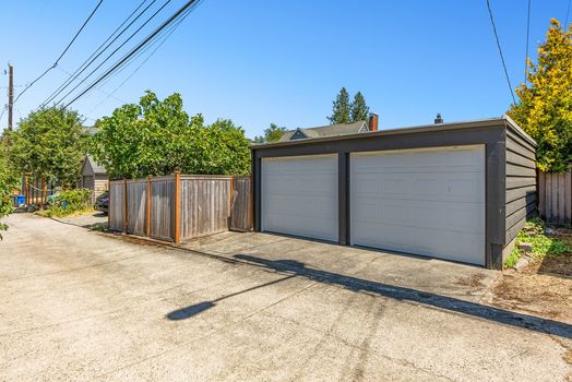 2527 7th Ave W Seattle, WA-32