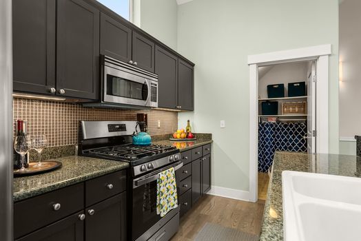 5907 40th Ave SW Seattle, WA-m