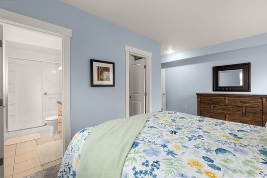 5907 40th Ave SW Seattle, WA-x