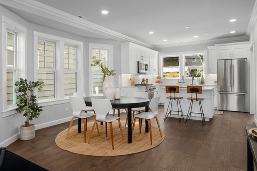 2139 5th Ave W Seattle, WA&#8211;14 2