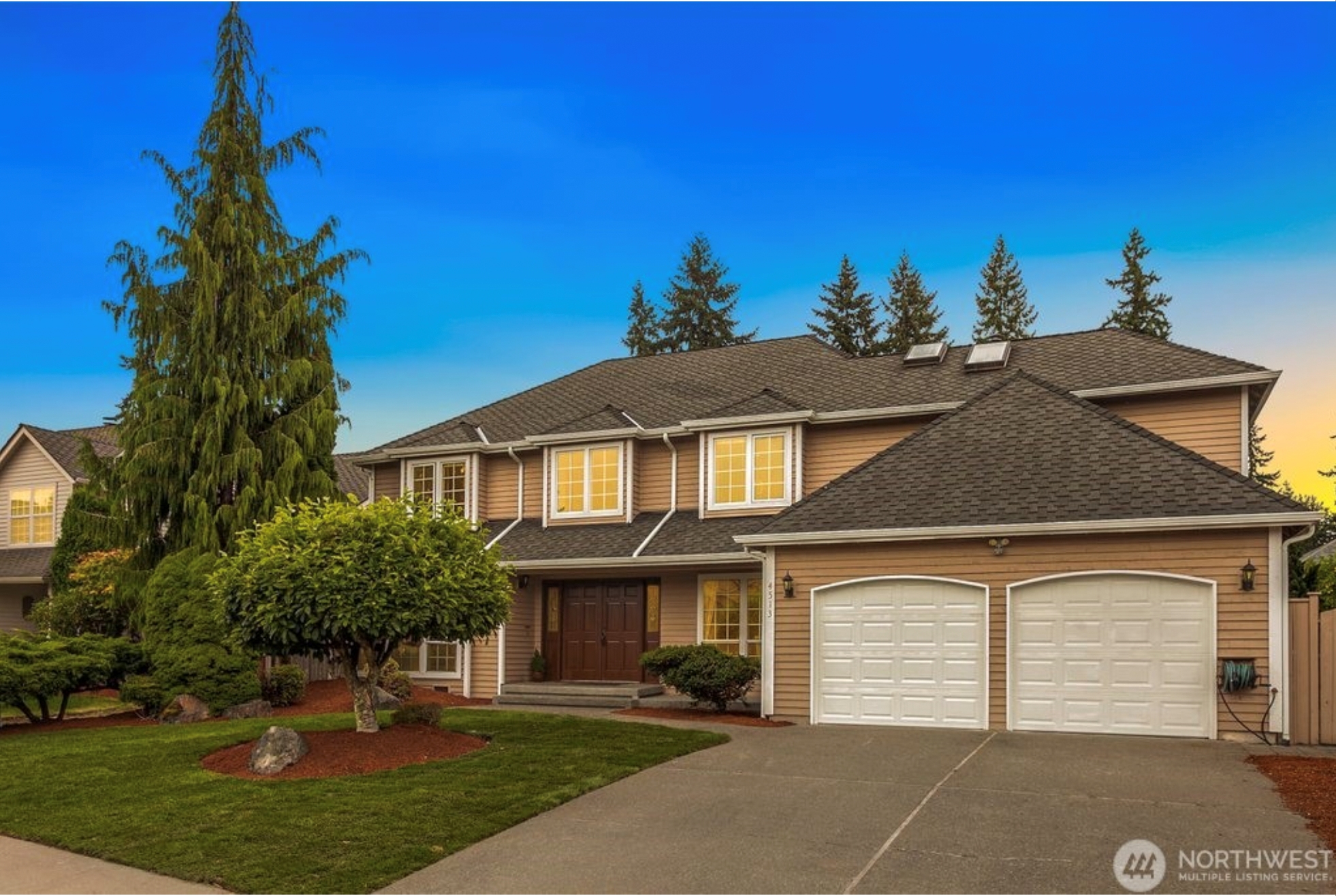 1519518 - 4513 NE 18th St, Renton, WA 98059 - $699,950