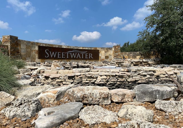 Sweetwater neighborhood, Call Ed Neuhaus, Realtor for more info on buying or selling in Sweetwater. 512-827-8830 or visit www.neuhausre.com