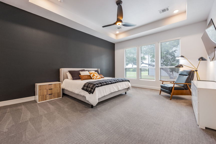 12-web-or-mls-20240407 135 Bedford Dr Spicewood (12 of 84)