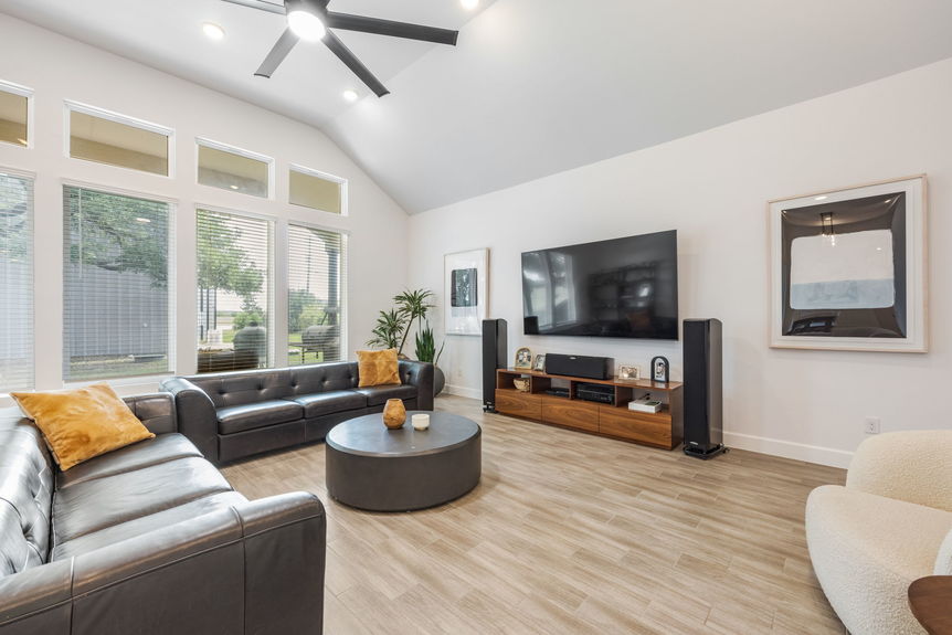 33-web-or-mls-20240407 135 Bedford Dr Spicewood (33 of 84)