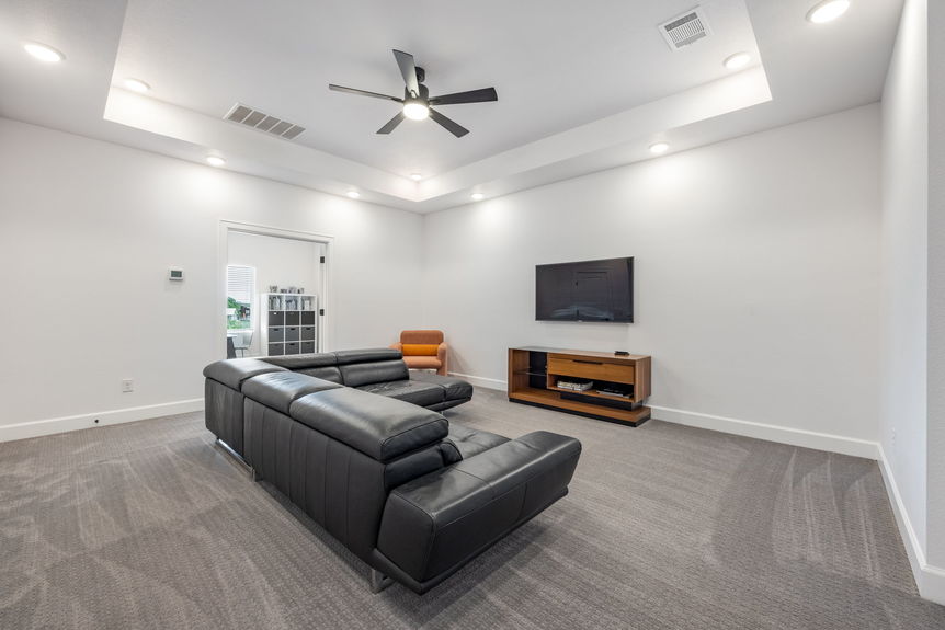 58-web-or-mls-20240407 135 Bedford Dr Spicewood (58 of 84)