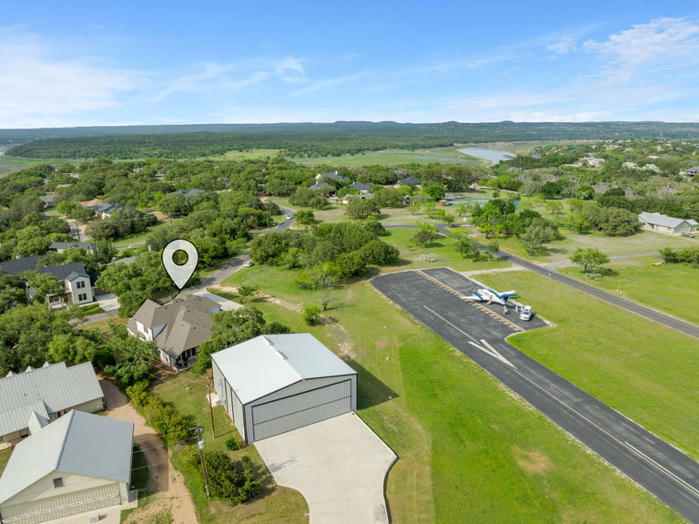 70-web-or-mls-20240407 135 Bedford Dr Spicewood (70 of 84)