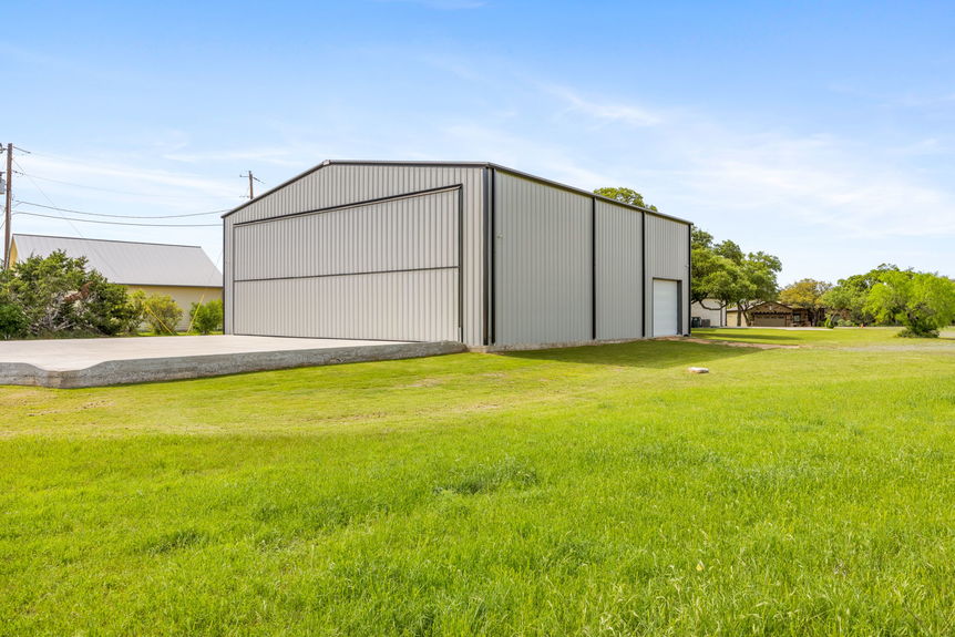 74-web-or-mls-20240407 135 Bedford Dr Spicewood (74 of 84)