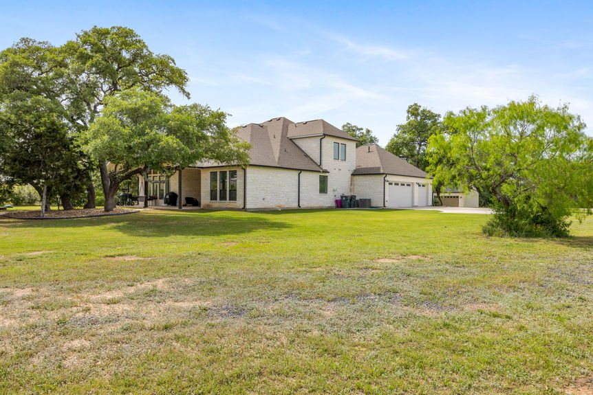 78-web-or-mls-20240407 135 Bedford Dr Spicewood (78 of 84)