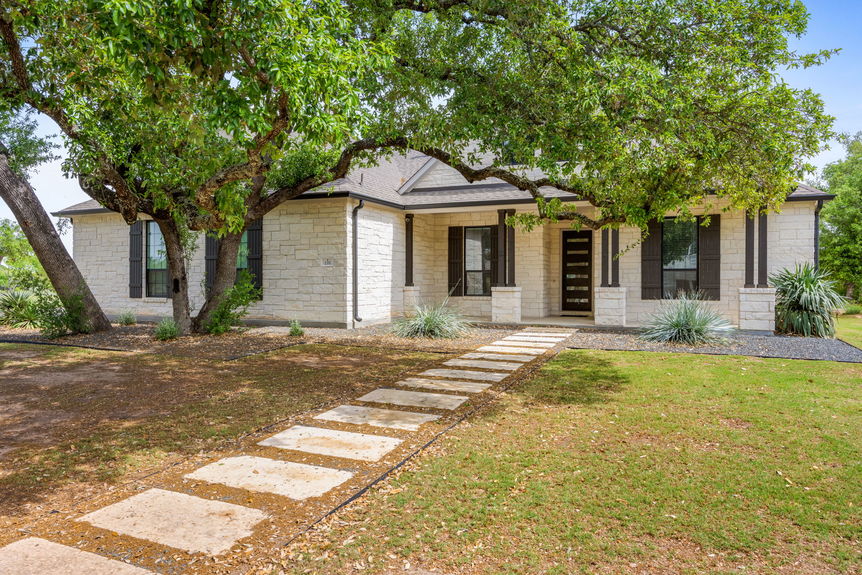 8-web-or-mls-20240407 135 Bedford Dr Spicewood (8 of 84)