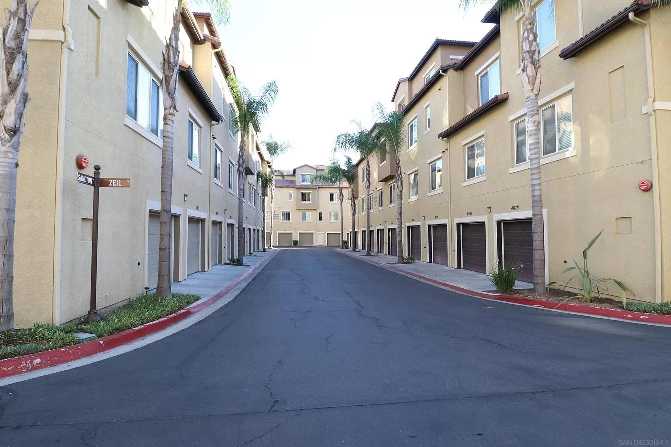 5440 Zeil Place Photo