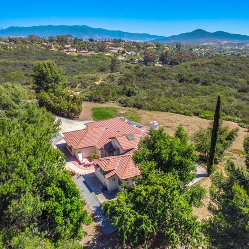 Selling with Heart: How The Svelling Group Delivered Exceptional Results for a Jamul Home Seller