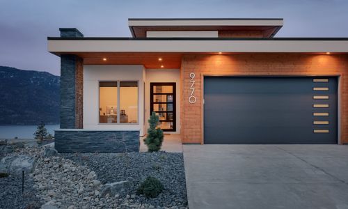 Why It's Important To Work With A Realtor